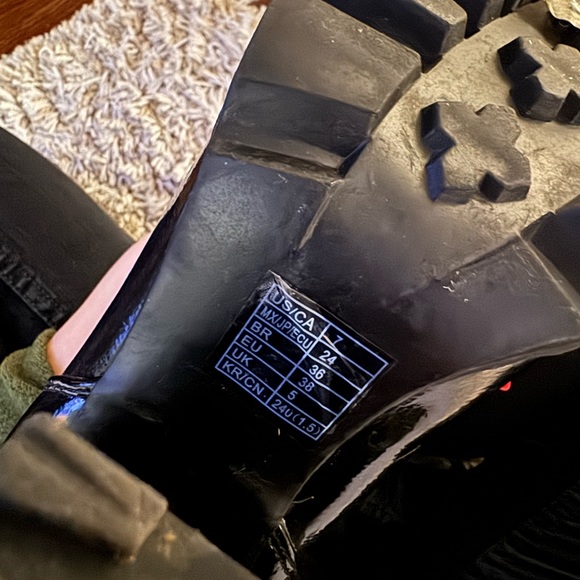 Forever 21 Black Boots - Great for Halloween!! 👻 - Picture 3 of 4